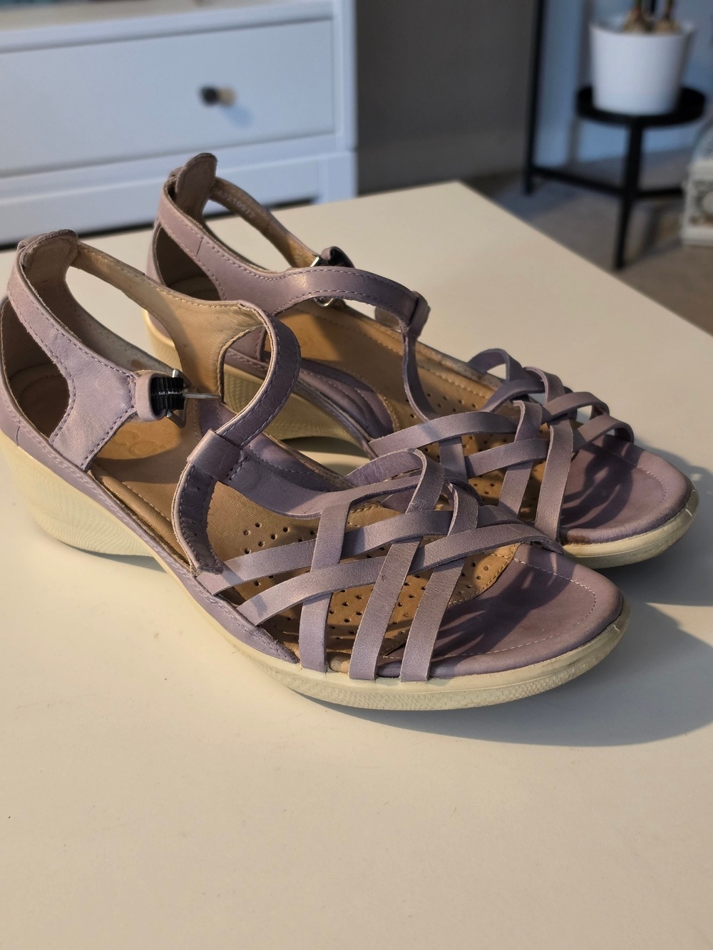 Ecco Lavender Strappy Wedge Sandals - Women's Size 36